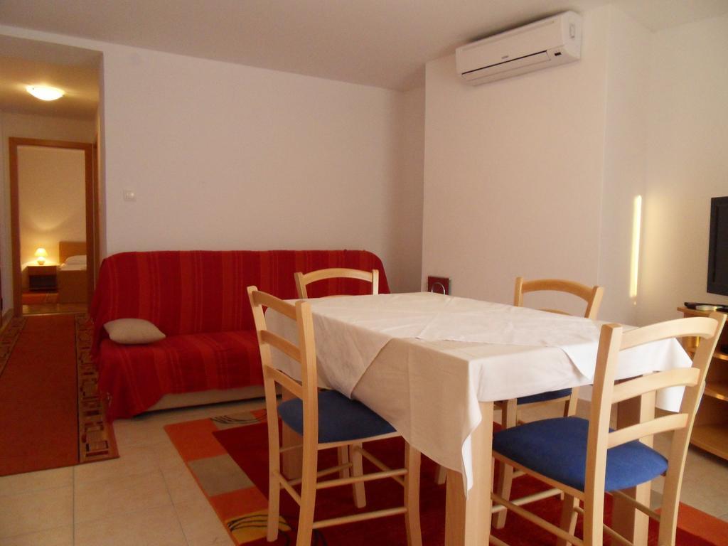 Apartments Petricevic 2 سيلتسي المظهر الخارجي الصورة