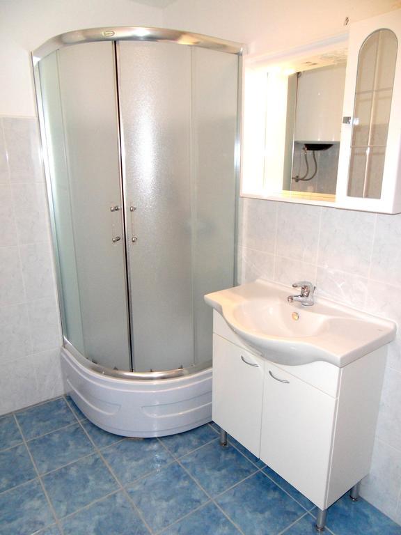 Apartments Petricevic 2 سيلتسي المظهر الخارجي الصورة