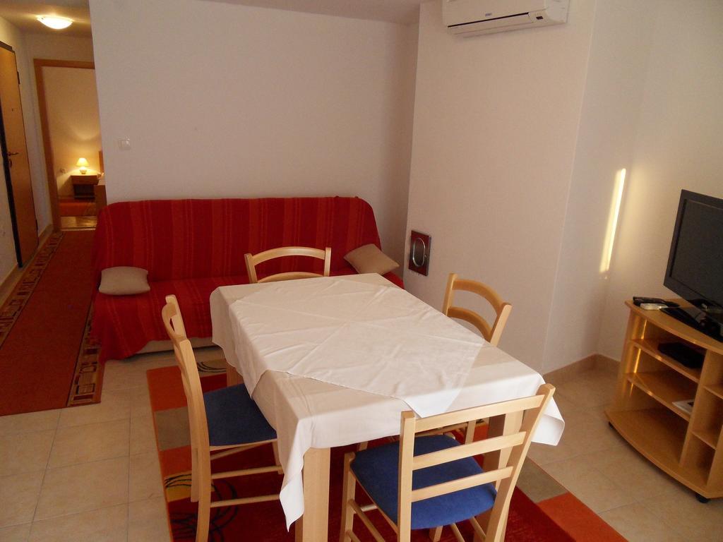 Apartments Petricevic 2 سيلتسي المظهر الخارجي الصورة